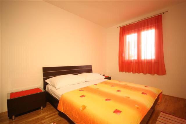 Apartments Beverly Omiš Kültér fotó